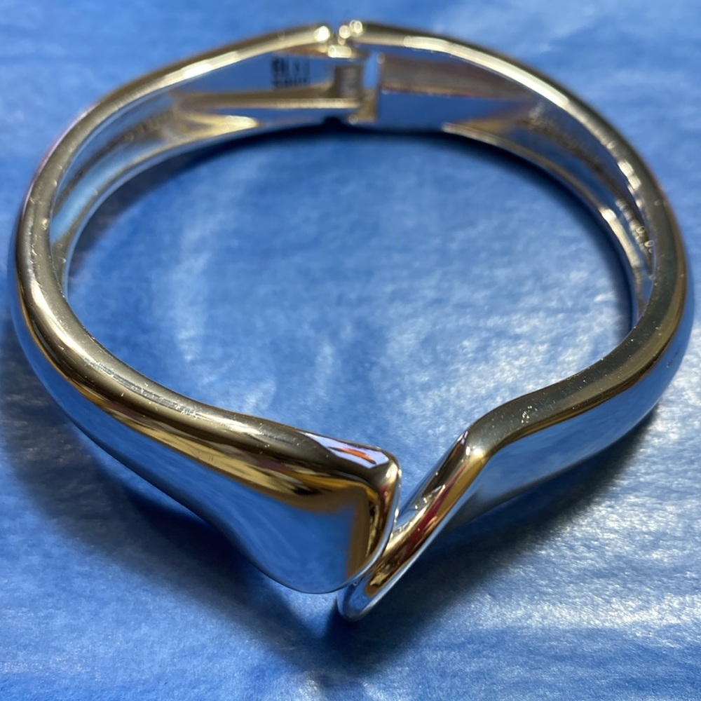 Vintage Robert Lee Morris Film Soho Silver Sculptural Hinged Bangle Bracelet - Picture 8 of 16